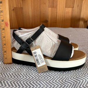 TOMS Brynn Black Platform Sandals